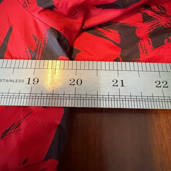 Burton DryRide Snowboard Jacket Red Black Abstract Pattern Snow Ski Coat - Picture 2 of 5